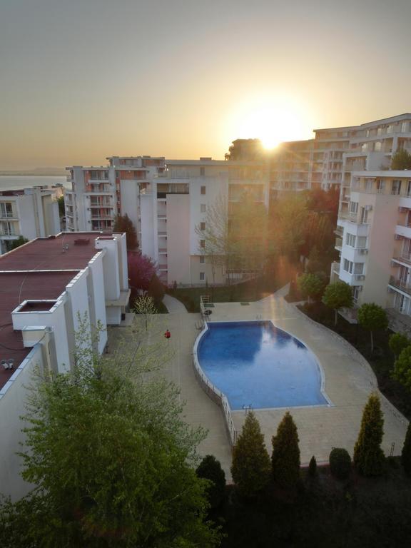 Panoramic Sea View Apartment Crown, Pools And Beach, Sweti Wlas Exterior foto