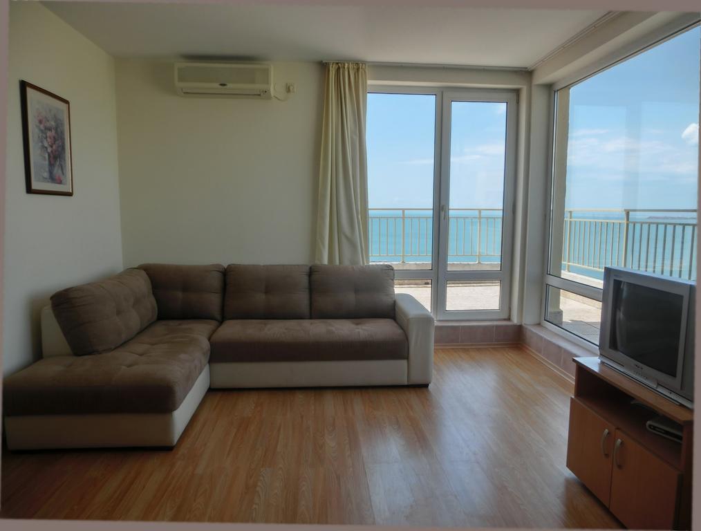 Panoramic Sea View Apartment Crown, Pools And Beach, Sweti Wlas Exterior foto